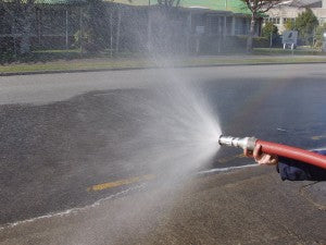 Aluminium spay jet nozzle spraying water
